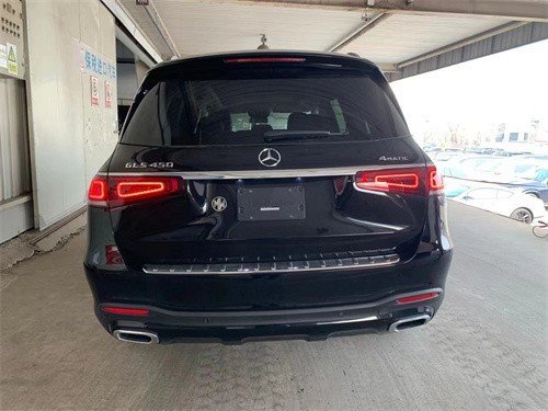 奔驰380，时代象征与尊贵之选——价格及图片一览
