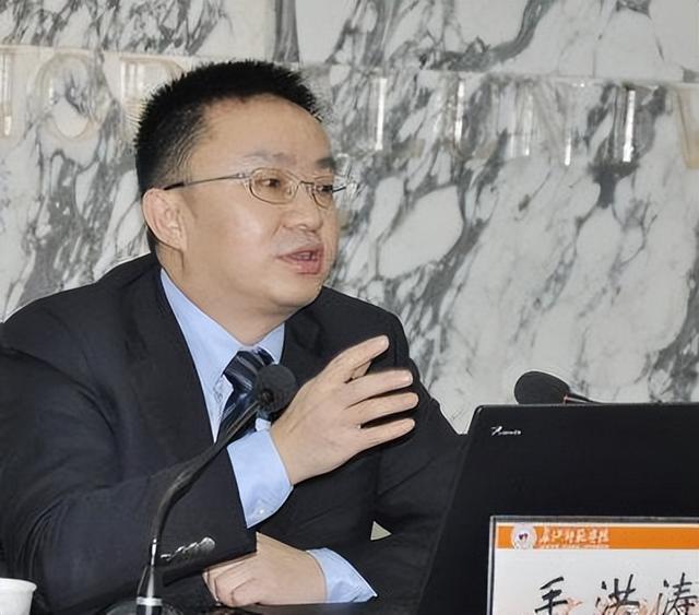成都大学毛洪涛，励志之路，自信成就辉煌