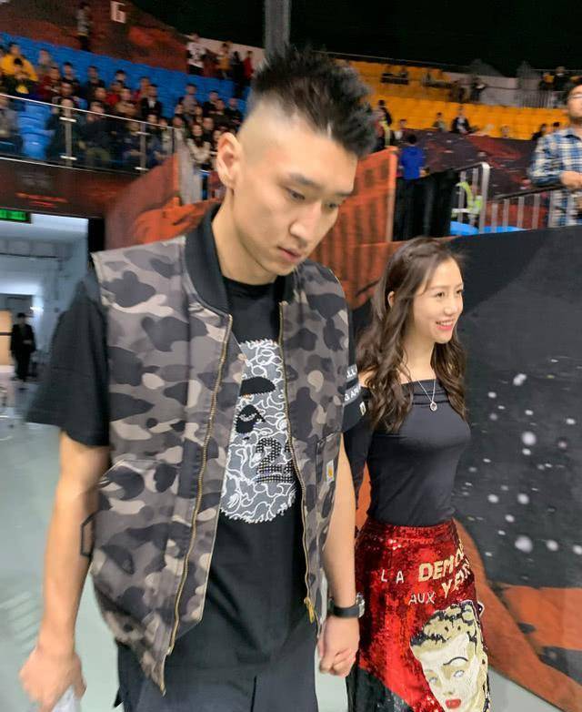 孙悦妻子陈露的自然之旅，探索美景，寻找内心平和的旅程