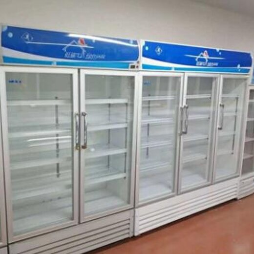 科技新品展示柜价格揭秘，重塑展示体验，激发无限想象！